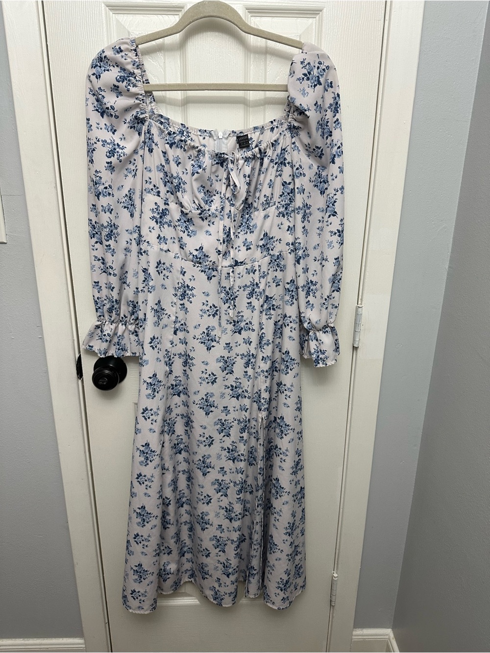 Cottage Core Midi Dress in White and Blue